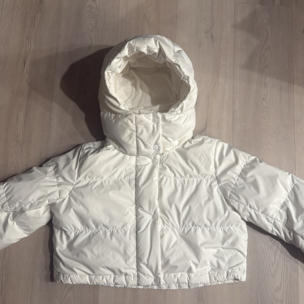 Lululemon Super Cropped Wunder Puff Jacket - Picture 2 of 5